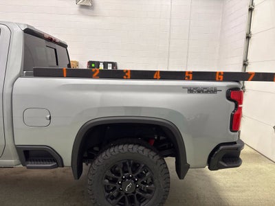 2026 Chevrolet Silverado 3500 HD LT Crew Cab Standard Box 4WD
