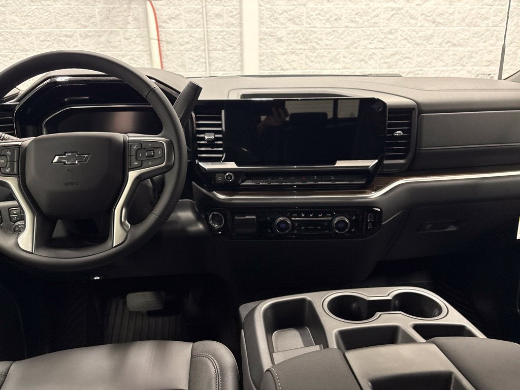 2026 Chevrolet Silverado 3500 HD LT Crew Cab Standard Box 4WD