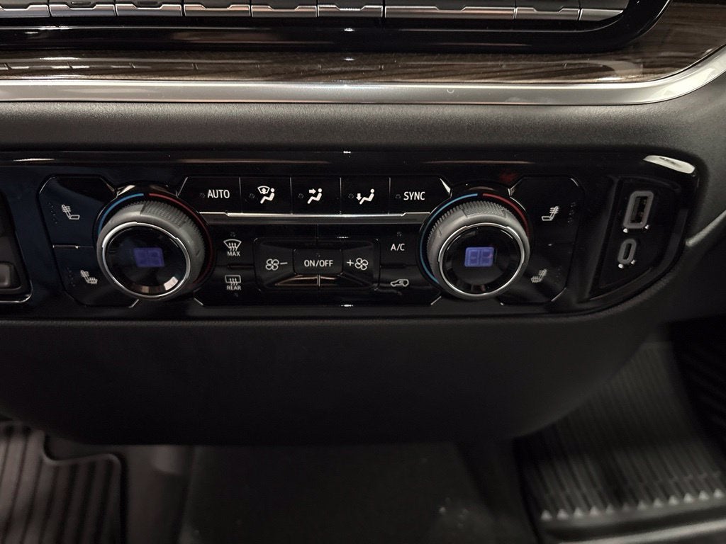2026 Chevrolet Silverado 3500 HD LT Crew Cab Standard Box 4WD