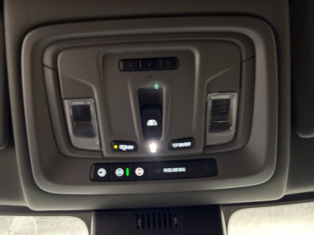 2026 Chevrolet Silverado 3500 HD LT Crew Cab Standard Box 4WD