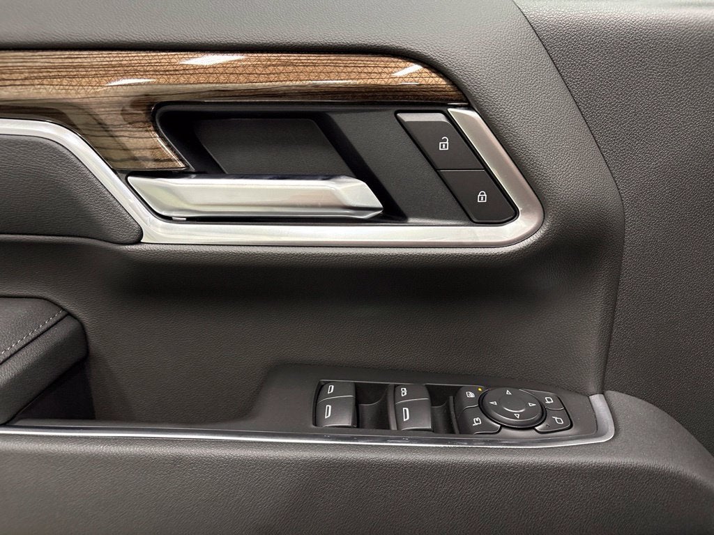 2026 Chevrolet Silverado 3500 HD LT - Photo 17
