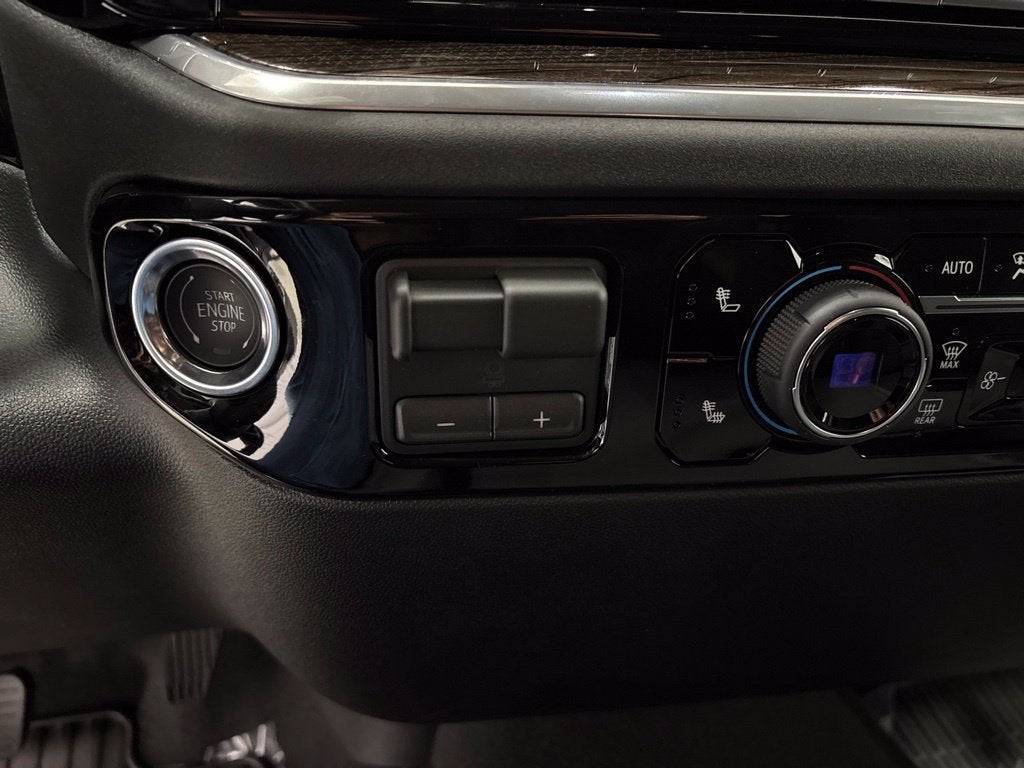 2026 Chevrolet Silverado 3500 HD LT Crew Cab Standard Box 4WD