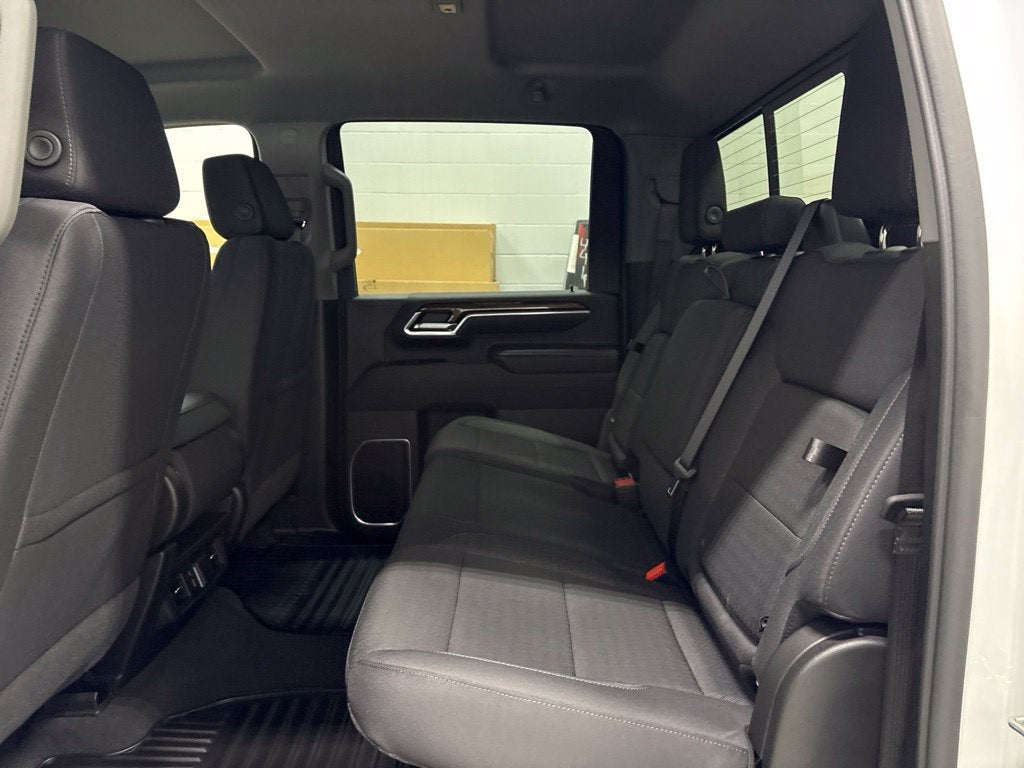 2026 Chevrolet Silverado 3500 HD LT - Photo 36