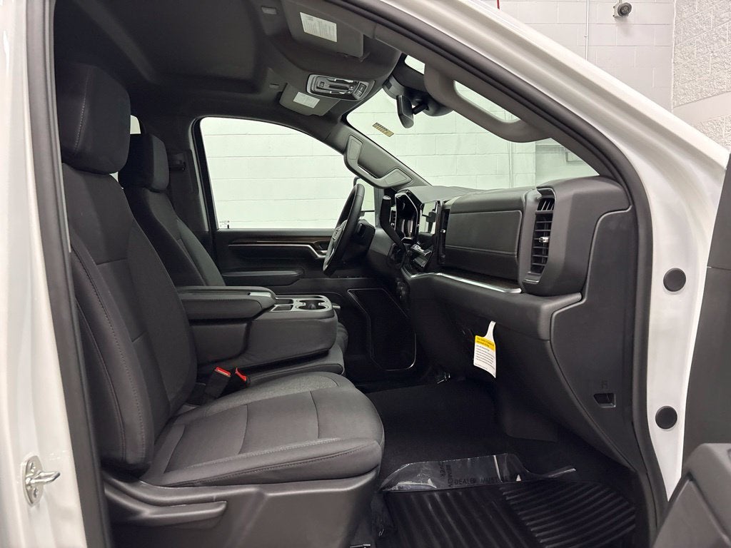2026 Chevrolet Silverado 3500 HD LT Crew Cab Standard Box 4WD