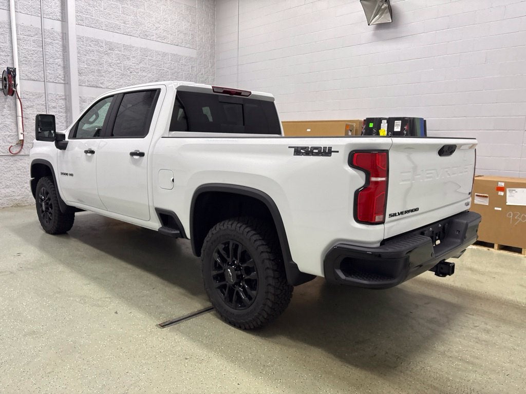 2026 Chevrolet Silverado 3500 HD LT Crew Cab Standard Box 4WD