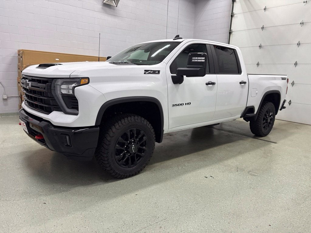 2026 Chevrolet Silverado 3500 HD LT Crew Cab Standard Box 4WD