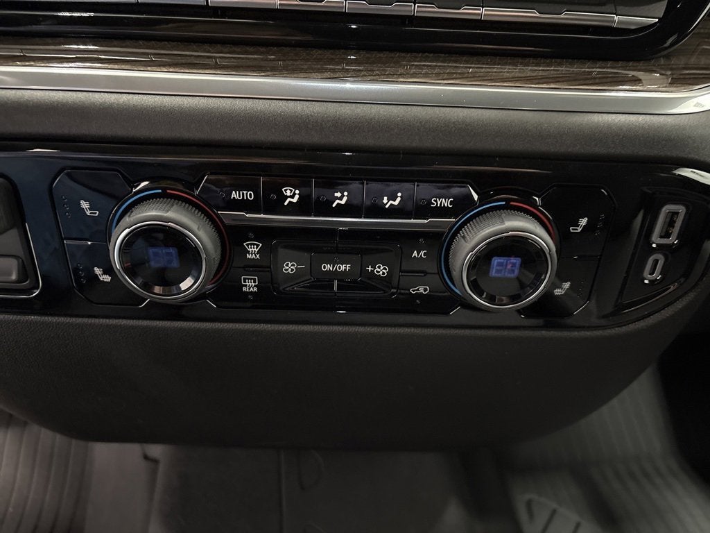 2026 Chevrolet Silverado 3500 HD LT Crew Cab Standard Box 4WD