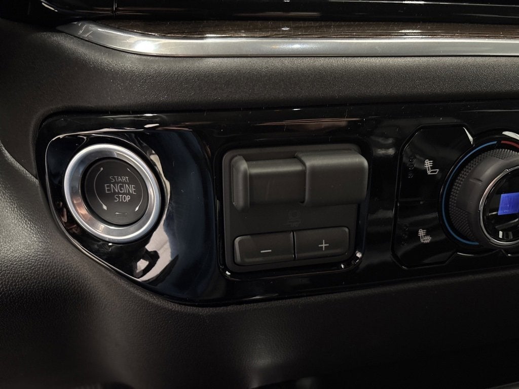 2026 Chevrolet Silverado 3500 HD LT Crew Cab Standard Box 4WD