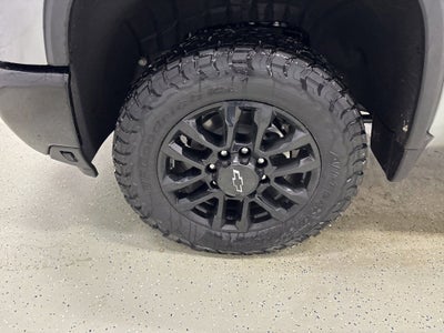 2026 Chevrolet Silverado 3500 HD LT Crew Cab Standard Box 4WD