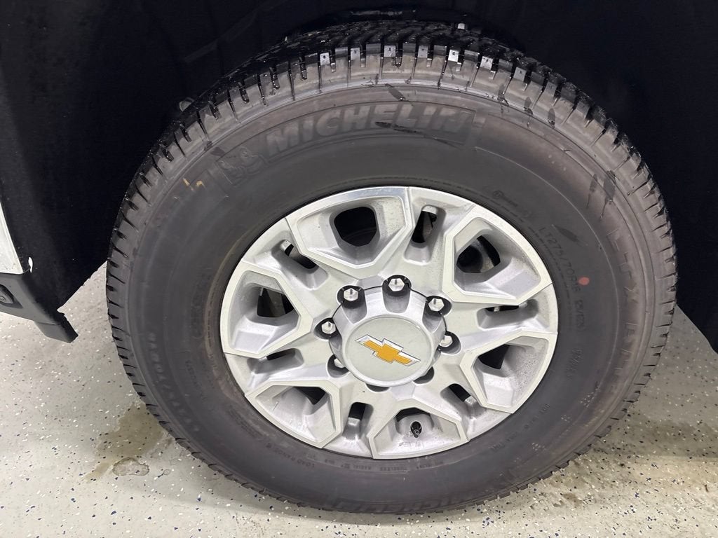 2026 Chevrolet Silverado 3500 HD LT Crew Cab Standard Box 4WD