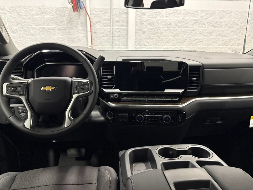 2026 Chevrolet Silverado 3500 HD LT Crew Cab Standard Box 4WD