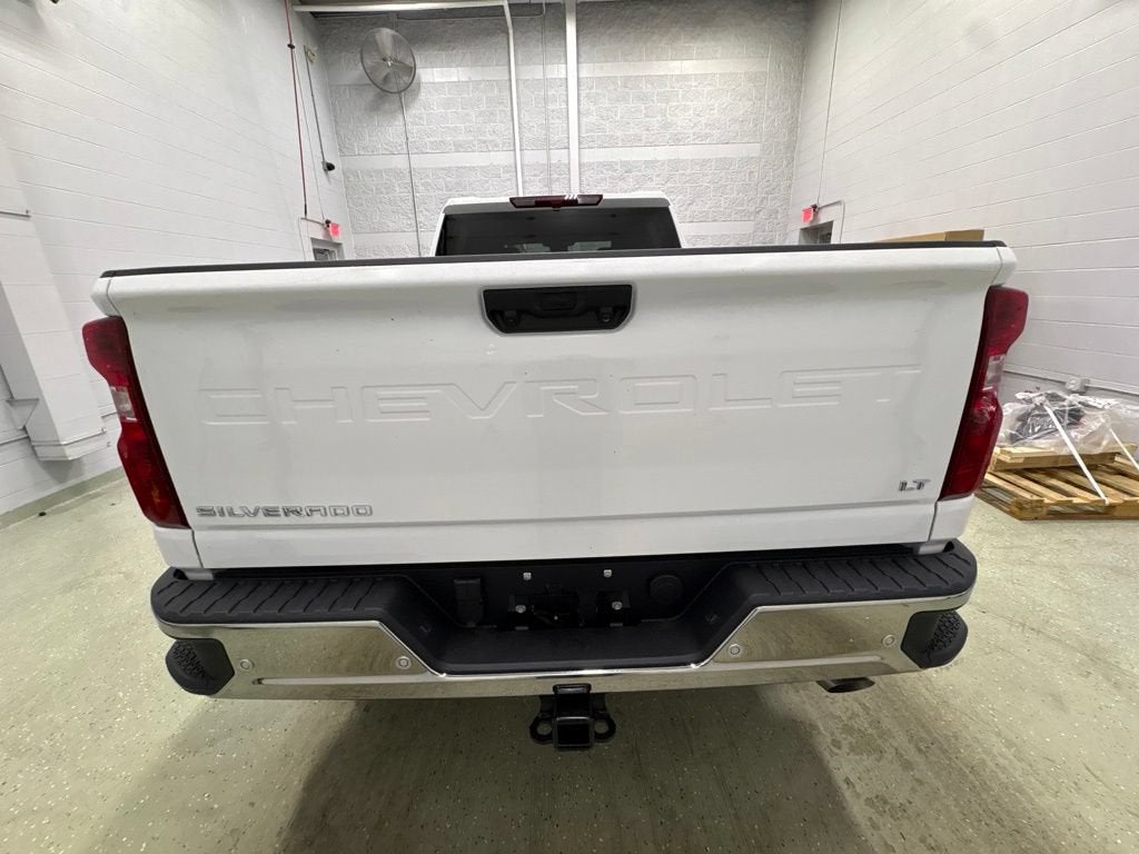 2026 Chevrolet Silverado 3500 HD LT Crew Cab Standard Box 4WD