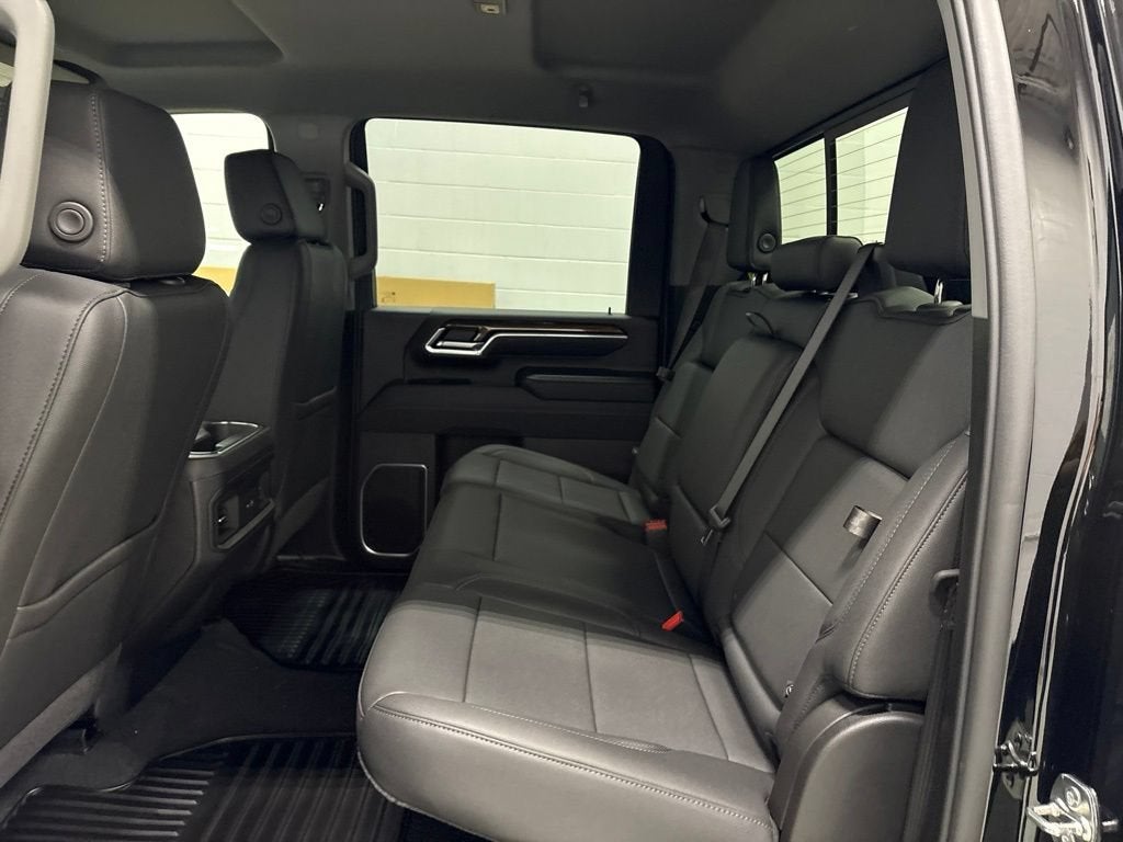 2026 Chevrolet Silverado 3500 HD LT Crew Cab Standard Box 4WD