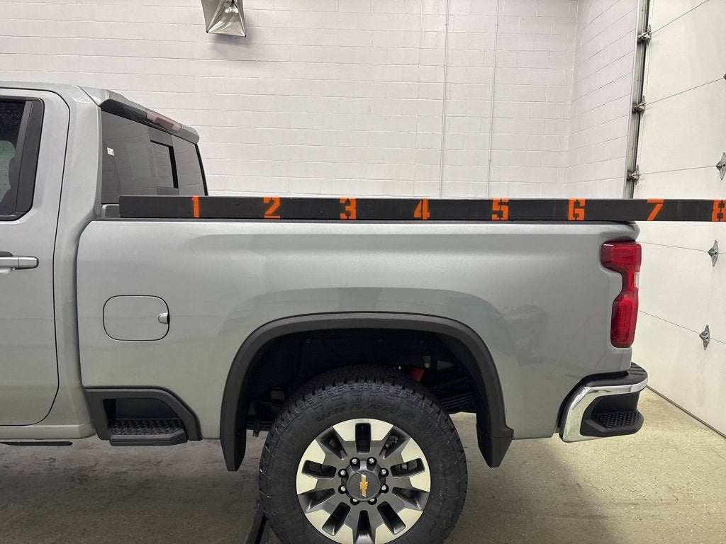 2026 Chevrolet Silverado 3500 HD LT Crew Cab Standard Box 4WD