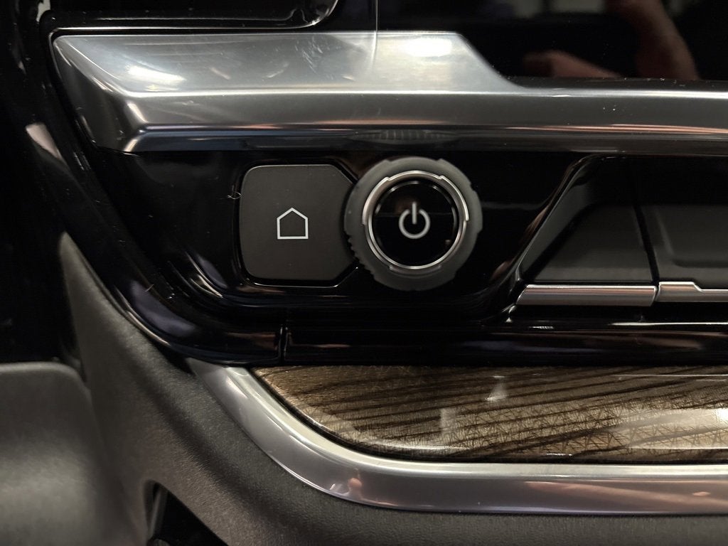 2026 Chevrolet Silverado 3500 HD LT Crew Cab Standard Box 4WD