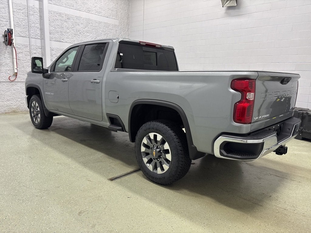 2026 Chevrolet Silverado 3500 HD LT Crew Cab Standard Box 4WD