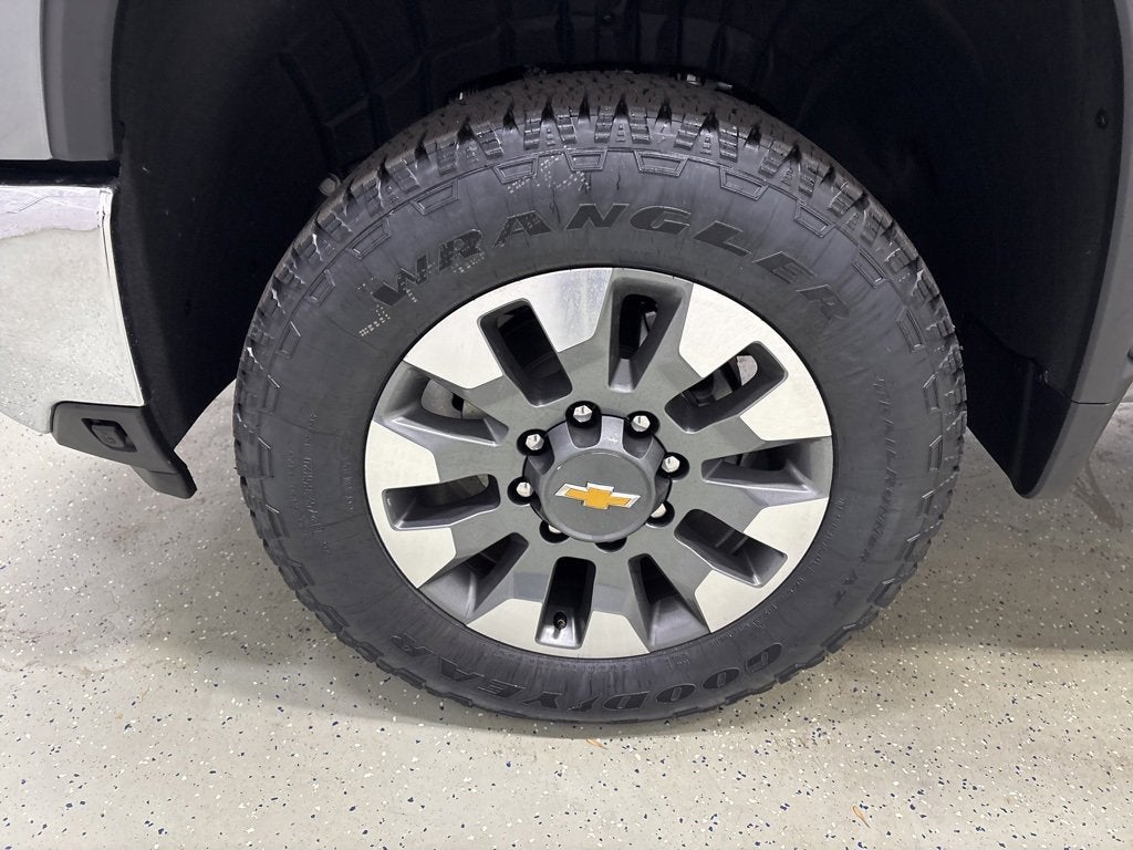 2026 Chevrolet Silverado 3500 HD LT Crew Cab Standard Box 4WD