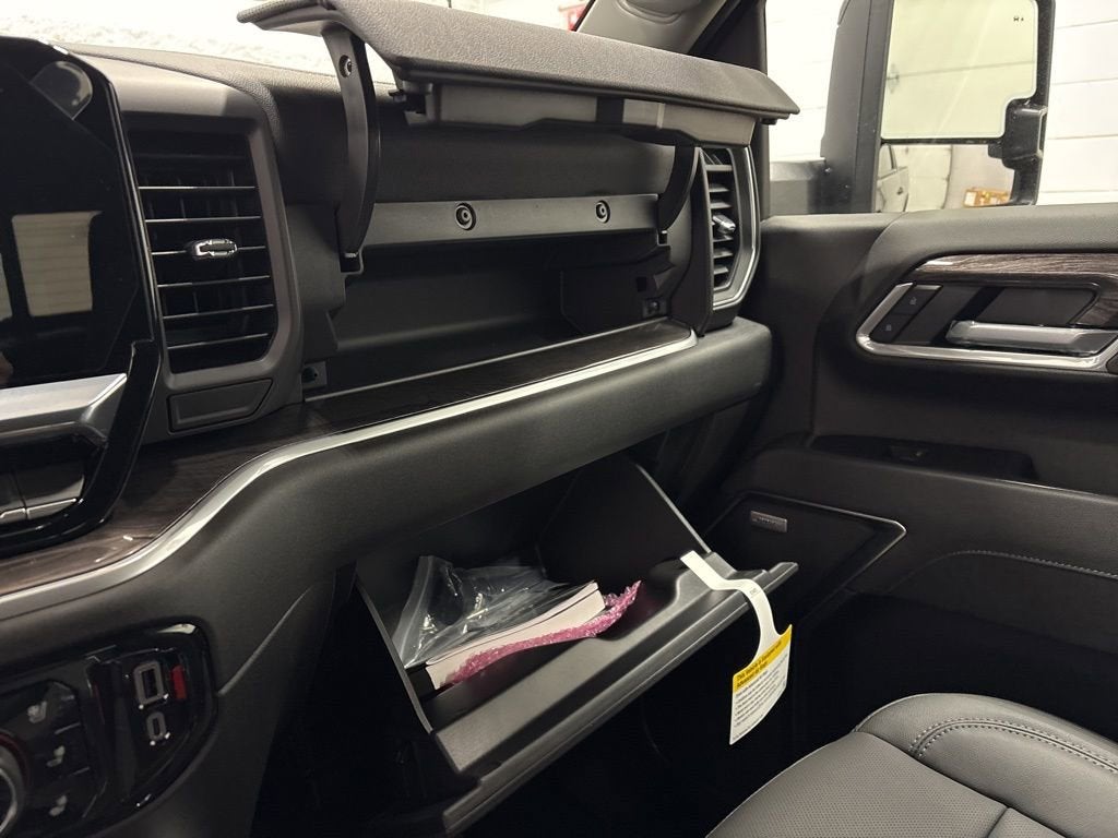 2026 Chevrolet Silverado 3500 HD LTZ Crew Cab Standard Box 4WD