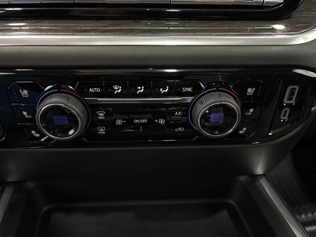 2026 Chevrolet Silverado 3500 HD LTZ Crew Cab Standard Box 4WD