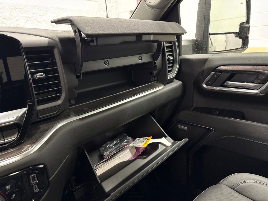 2026 Chevrolet Silverado 3500 HD LTZ Crew Cab Standard Box 4WD