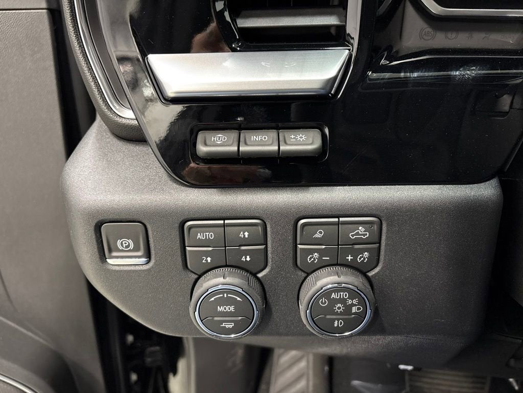 2026 Chevrolet Silverado 3500 HD LTZ Crew Cab Standard Box 4WD
