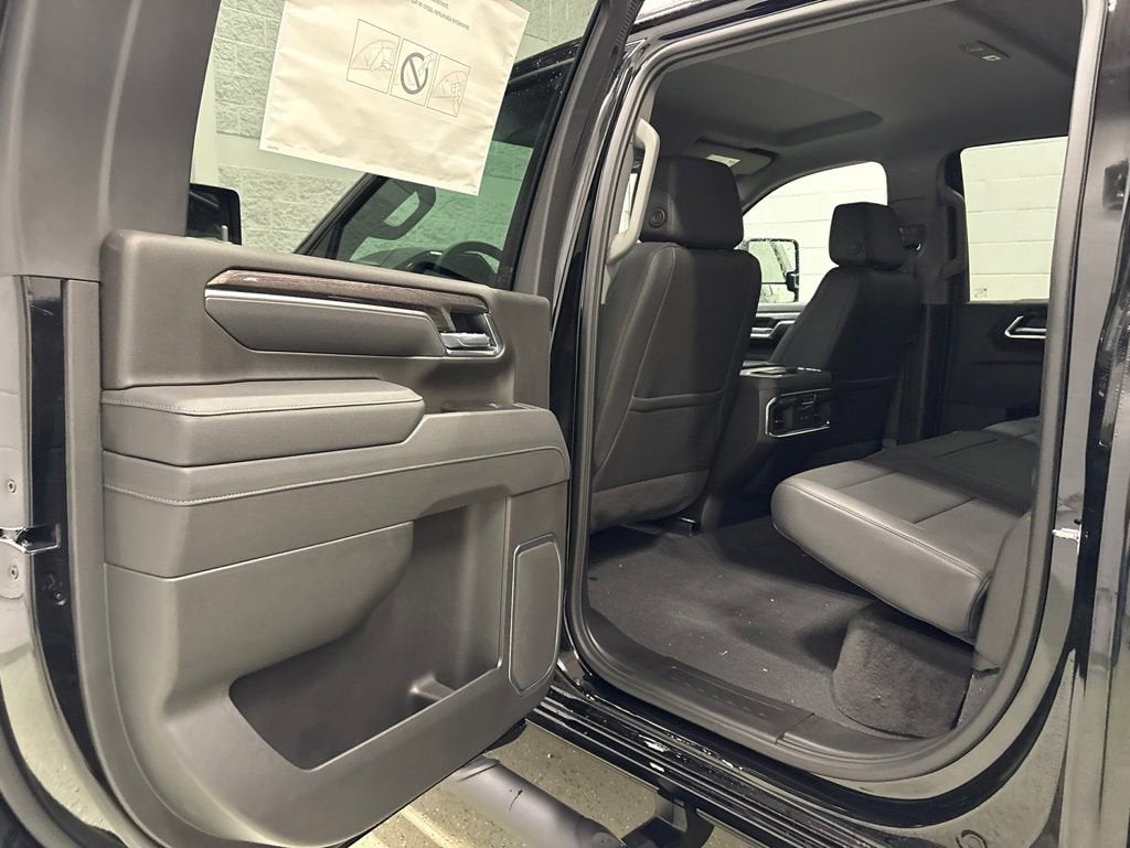 2026 Chevrolet Silverado 3500 HD LTZ Crew Cab Standard Box 4WD