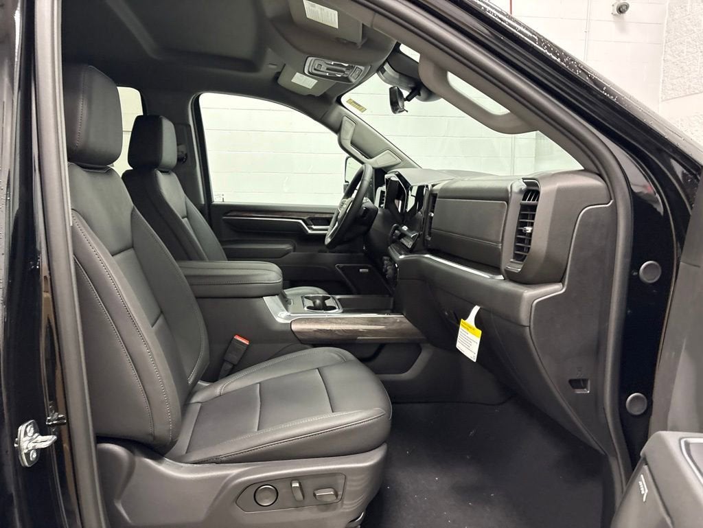 2026 Chevrolet Silverado 3500 HD LTZ Crew Cab Standard Box 4WD