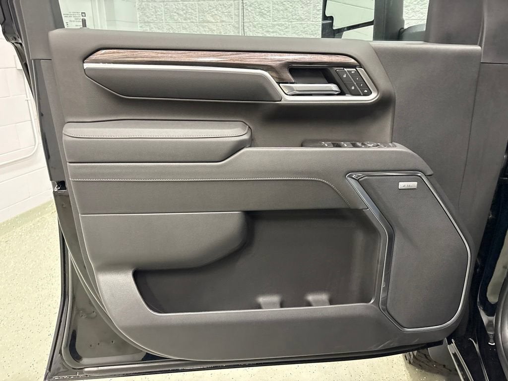 2026 Chevrolet Silverado 3500 HD LTZ Crew Cab Standard Box 4WD