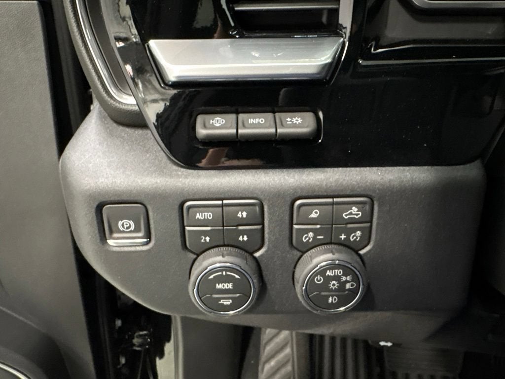 2026 Chevrolet Silverado 3500 HD LTZ Crew Cab Standard Box 4WD