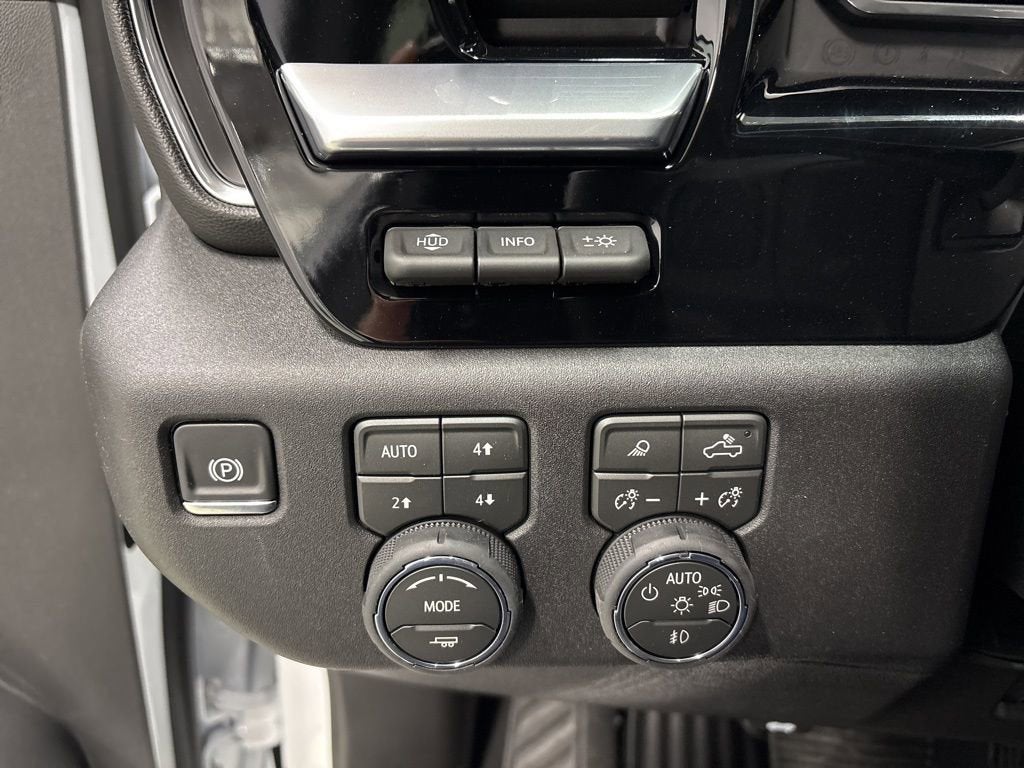 2026 Chevrolet Silverado 3500 HD LTZ Crew Cab Standard Box 4WD