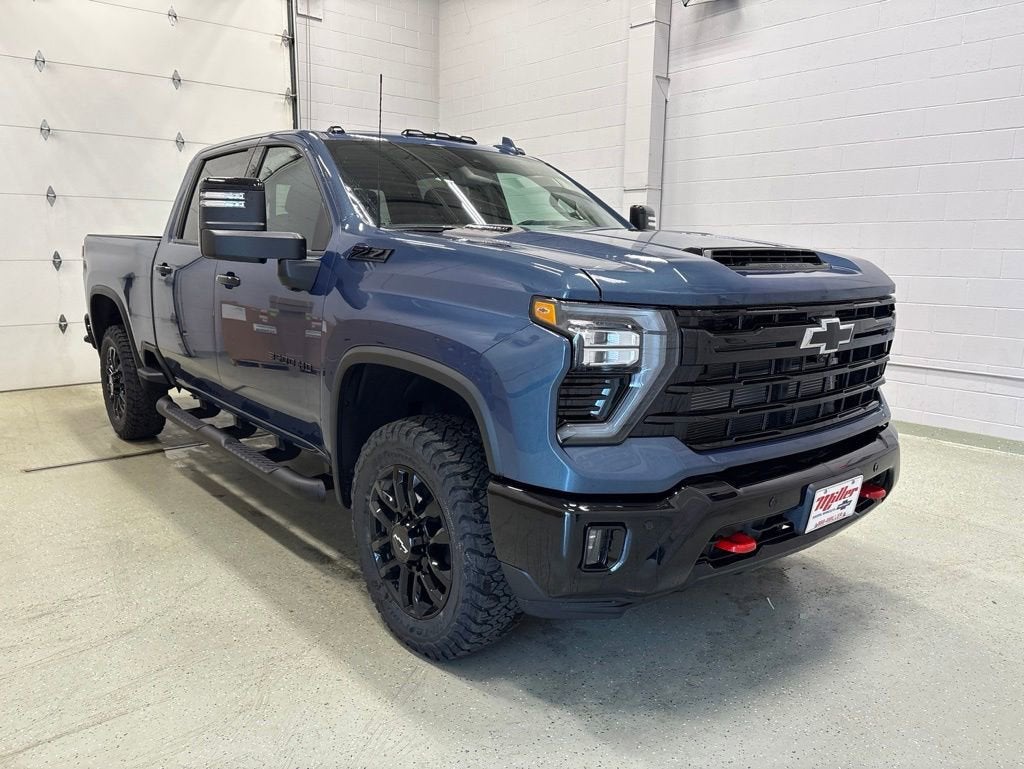 2026 Chevrolet Silverado 3500 HD LTZ Crew Cab Standard Box 4WD