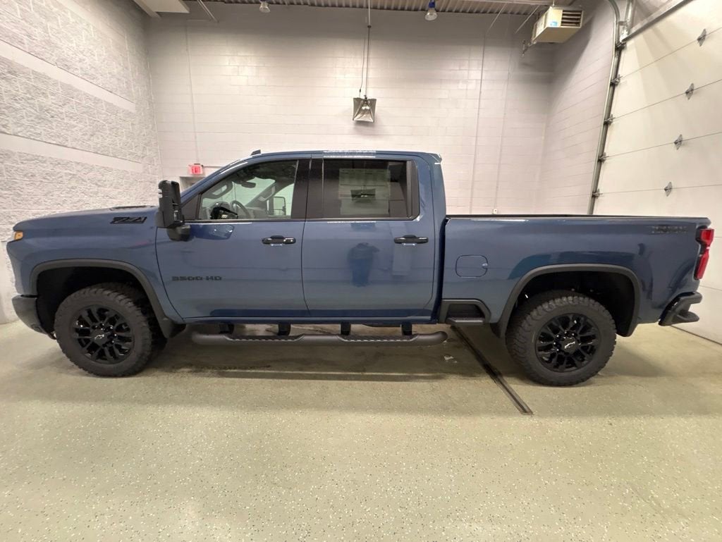 2026 Chevrolet Silverado 3500 HD LTZ Crew Cab Standard Box 4WD