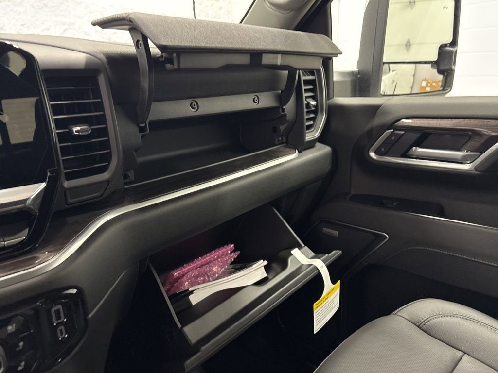 2026 Chevrolet Silverado 3500 HD LTZ Crew Cab Standard Box 4WD