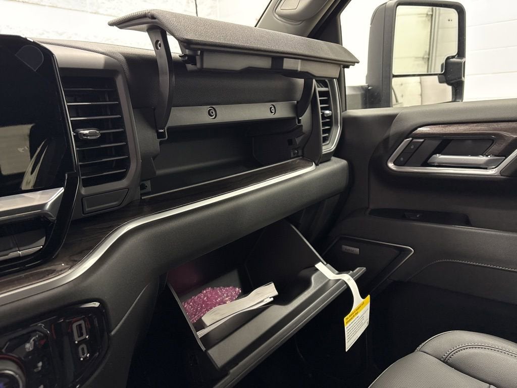 2026 Chevrolet Silverado 3500 HD LTZ Crew Cab Standard Box 4WD