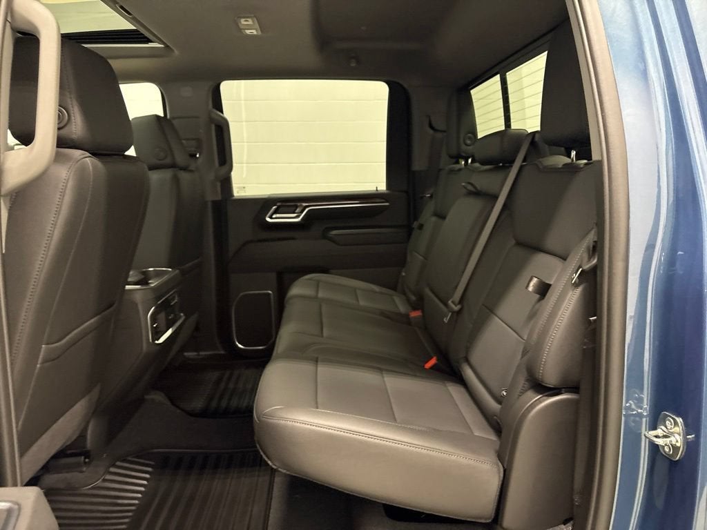 2026 Chevrolet Silverado 3500 HD LTZ Crew Cab Standard Box 4WD
