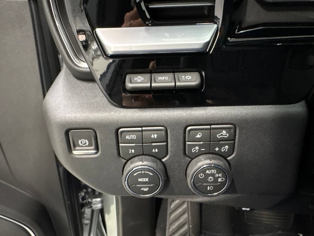2026 Chevrolet Silverado 3500 HD LTZ Crew Cab Standard Box 4WD