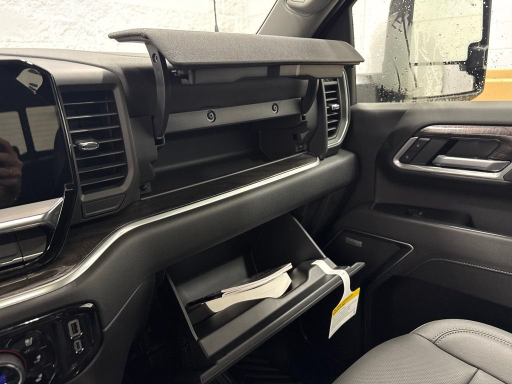 2026 Chevrolet Silverado 3500 HD LTZ Crew Cab Standard Box 4WD