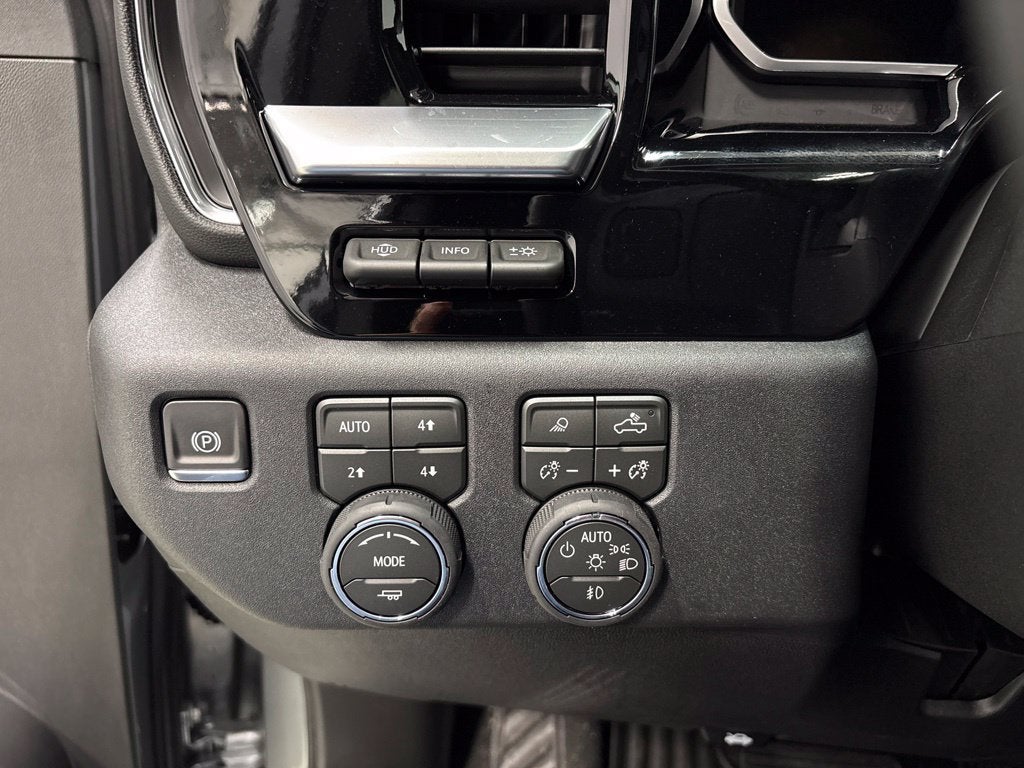 2026 Chevrolet Silverado 3500 HD LTZ Crew Cab Standard Box 4WD