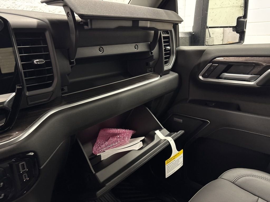 2026 Chevrolet Silverado 3500 HD LTZ Crew Cab Standard Box 4WD