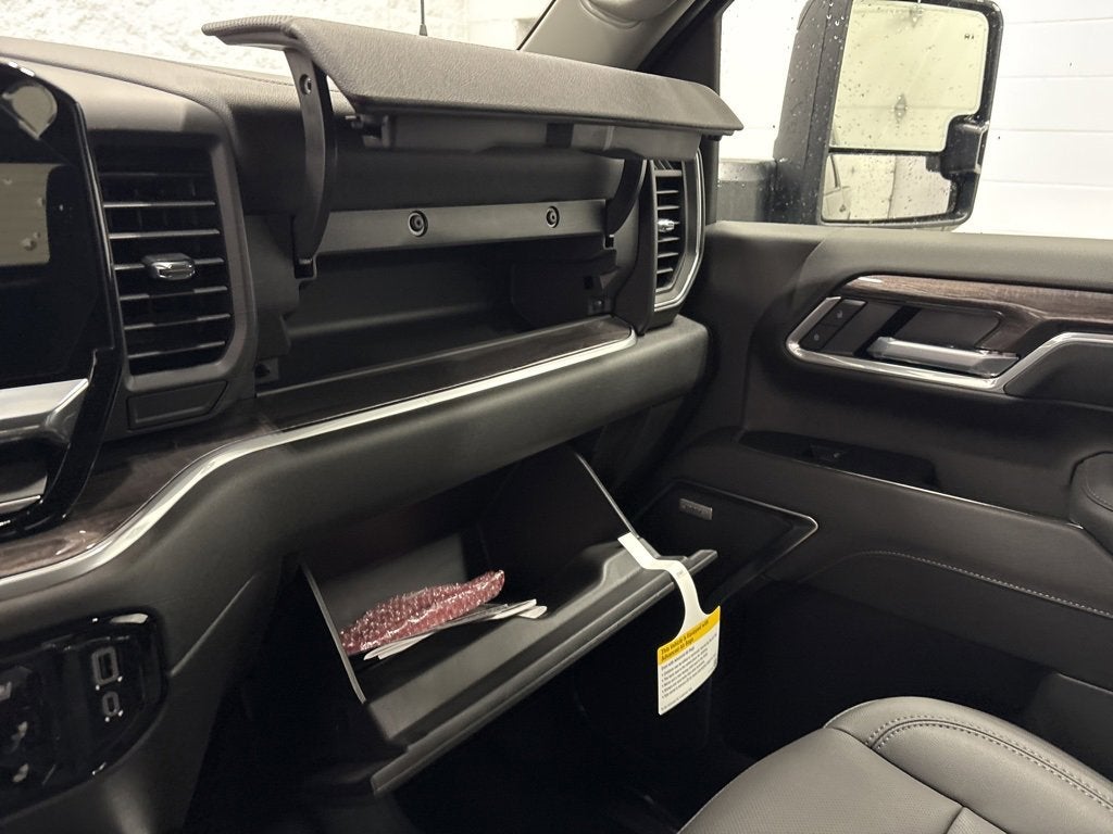 2026 Chevrolet Silverado 3500 HD LTZ Crew Cab Standard Box 4WD