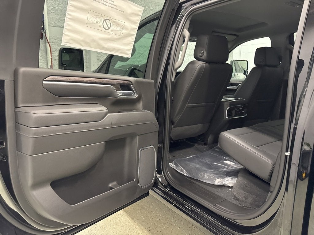 2026 Chevrolet Silverado 3500 HD LTZ Crew Cab Standard Box 4WD