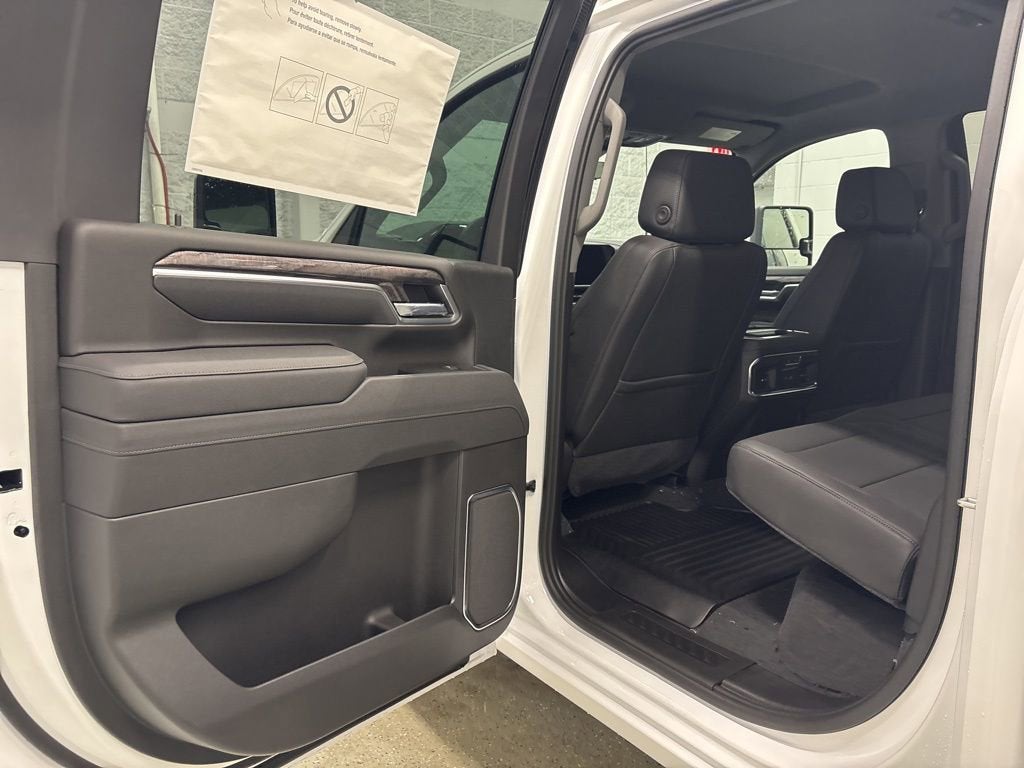 2026 Chevrolet Silverado 3500 HD LTZ Crew Cab Standard Box 4WD