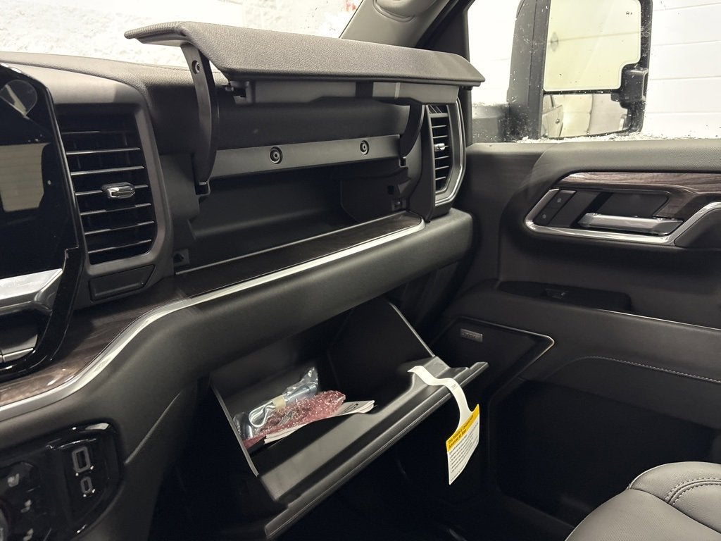 2026 Chevrolet Silverado 3500 HD LTZ Crew Cab Standard Box 4WD