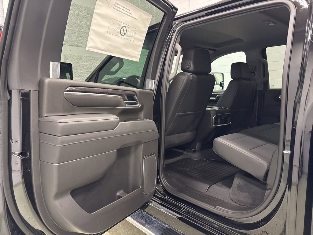 2026 Chevrolet Silverado 3500 HD LTZ Crew Cab Standard Box 4WD