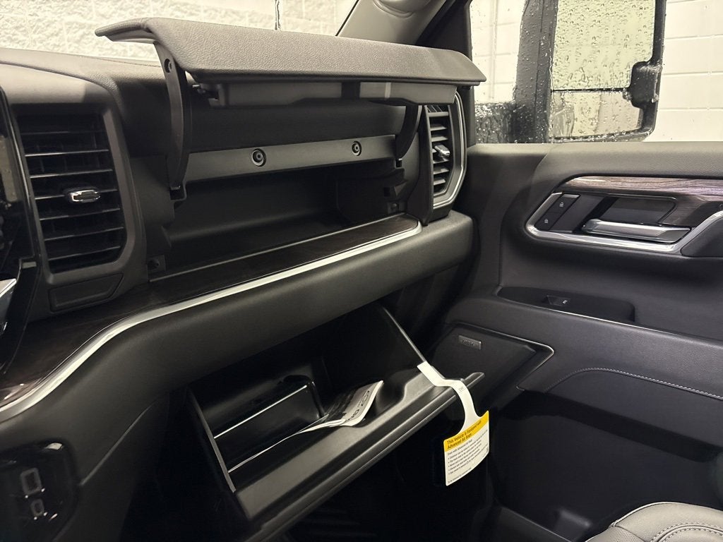 2026 Chevrolet Silverado 3500 HD LTZ Crew Cab Standard Box 4WD