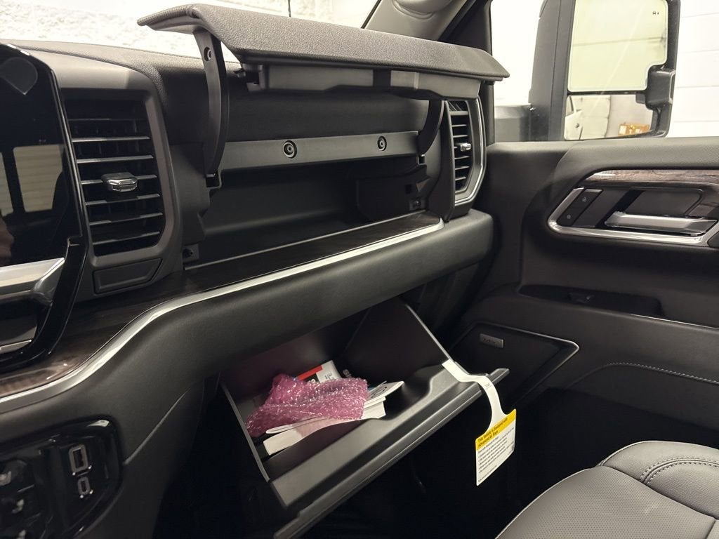 2026 Chevrolet Silverado 3500 HD LTZ Crew Cab Standard Box 4WD