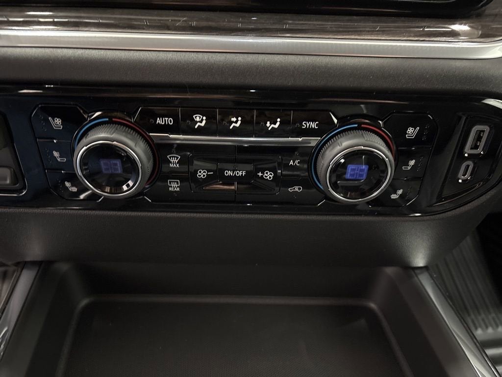 2026 Chevrolet Silverado 3500 HD LTZ Crew Cab Standard Box 4WD