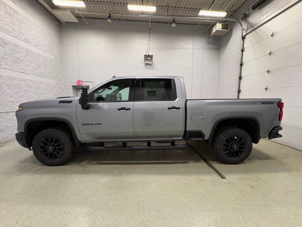 2026 Chevrolet Silverado 3500 HD LTZ Crew Cab Standard Box 4WD