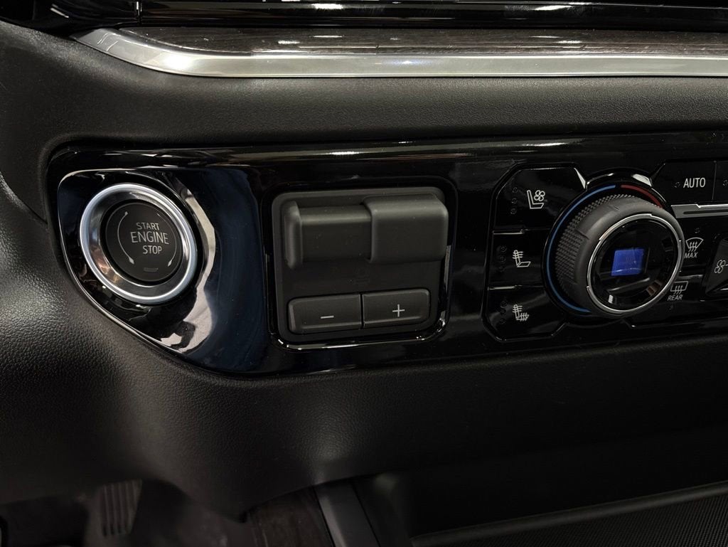 2026 Chevrolet Silverado 3500 HD LTZ Crew Cab Standard Box 4WD