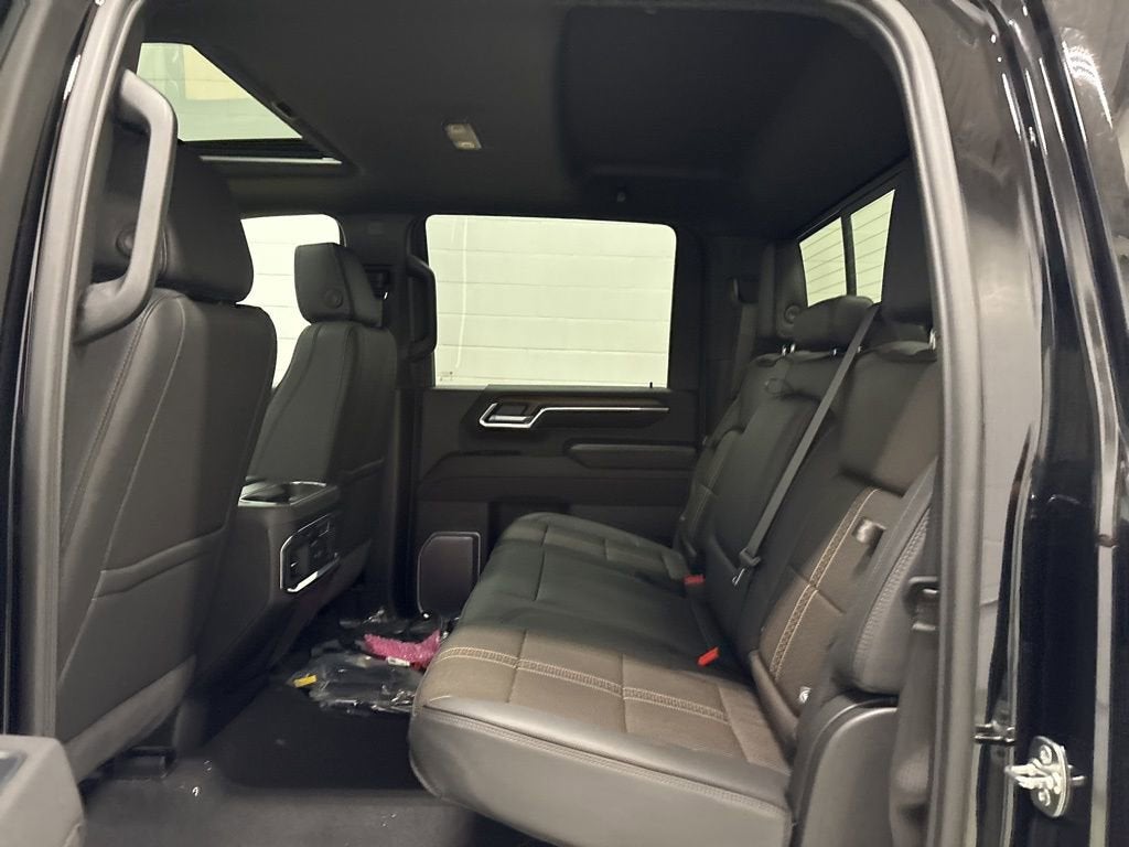 2026 Chevrolet Silverado 3500 HD High Country Crew Cab Standard Box 4WD